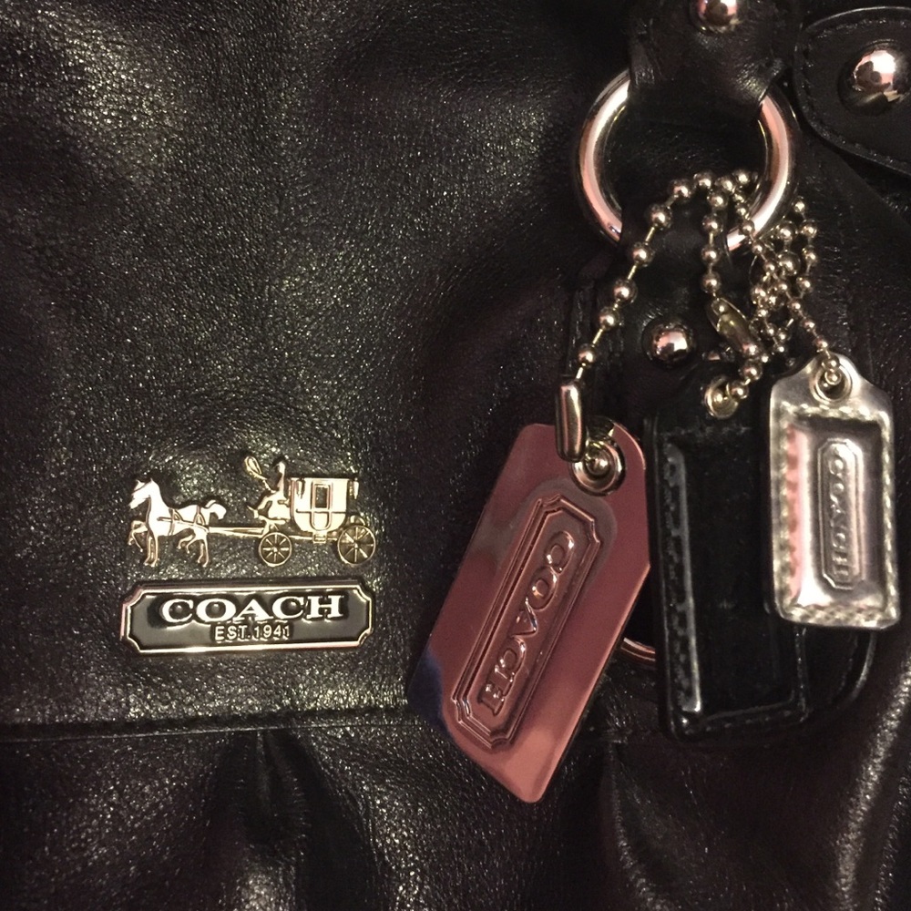 Authentic Coach bag - Picture 2 of 3
